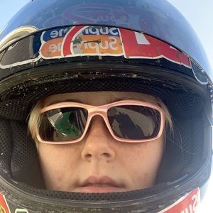 Meet your Posher, Alexis